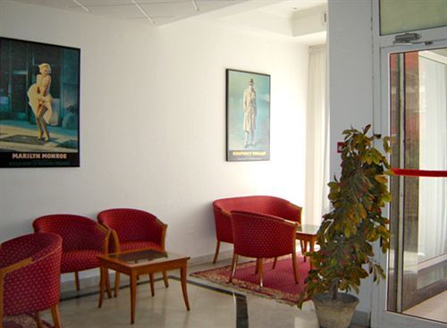 Hotel Tunisie Confort Екстериор снимка